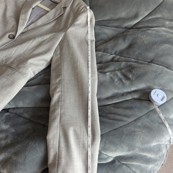 Calvin Klein Women's Gray Blazer - Picture 8 of 9